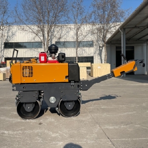 手扶壓路機SVH80